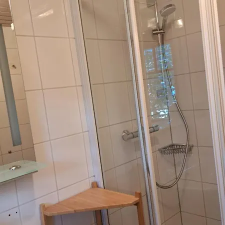 Shelley Apartman *